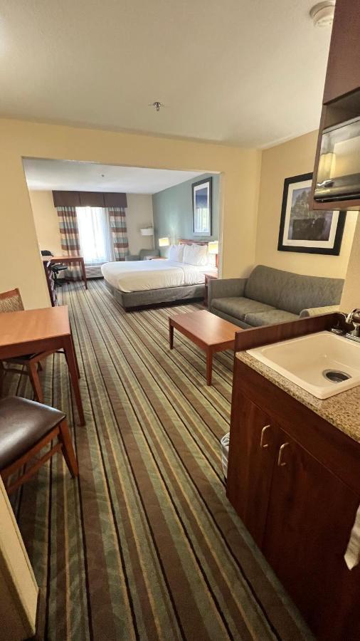 Holiday Inn Express & Suites Salamanca, An Ihg Hotel Zewnętrze zdjęcie